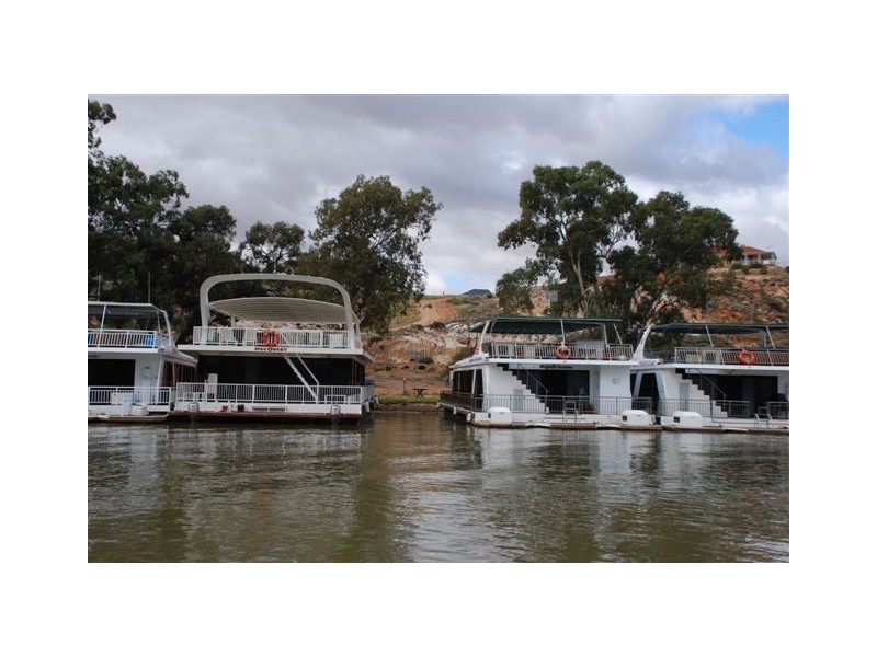 1 Lookout Drive, Paringa SA 5340