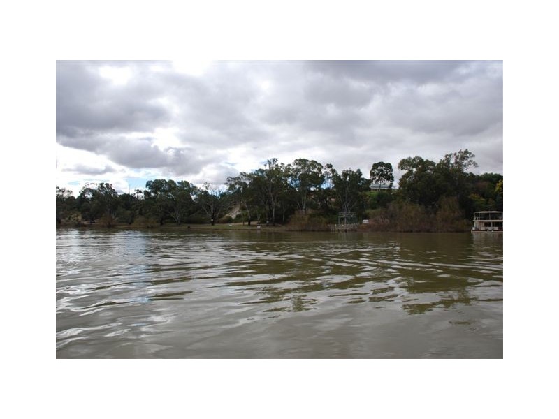 1 Lookout Drive, Paringa SA 5340