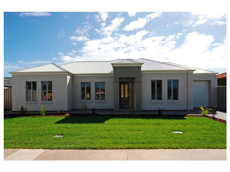 14 Golfers Avenue, Seaton SA 5023