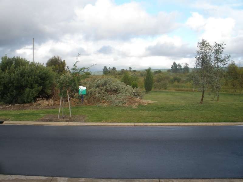 15 Emerald Street, Mawson Lakes SA 5095