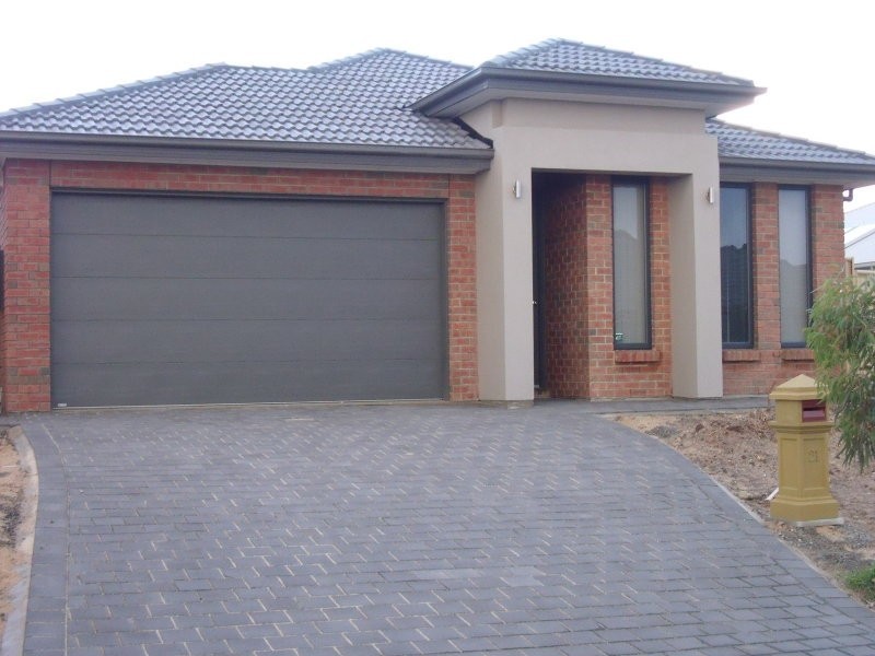21 Banksia Avenue, Aldinga Beach SA 5173