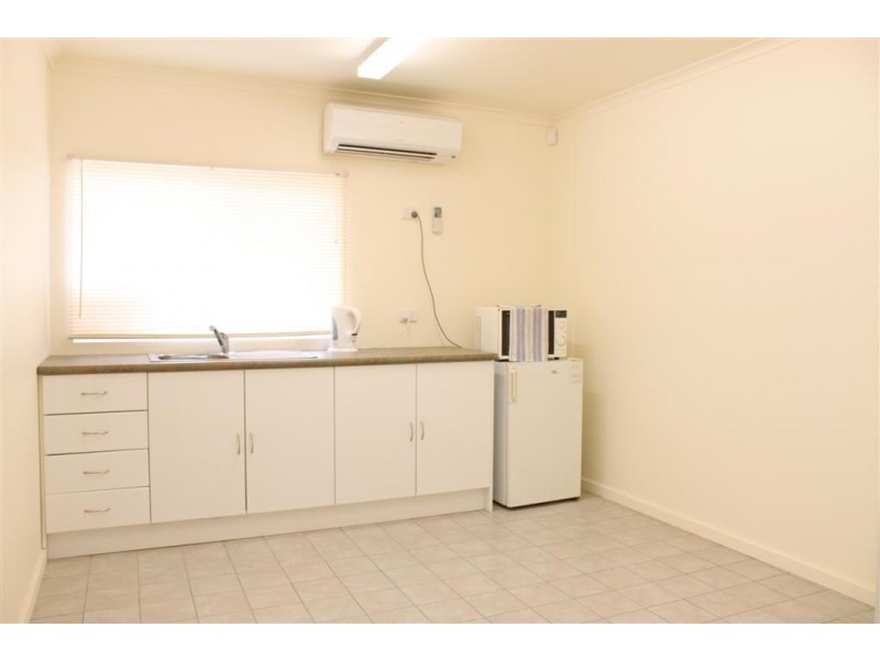 2 and 3/12 Creswell Road, Largs North SA 5016