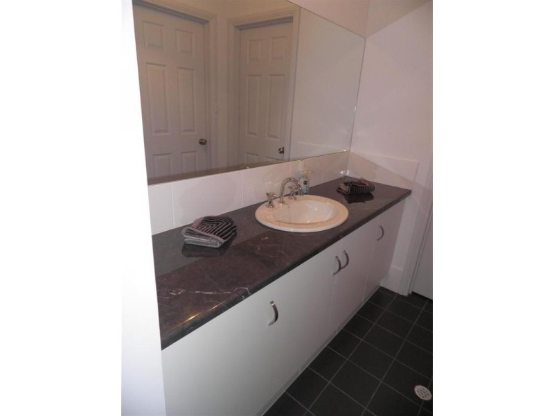 5 Vitorio Road, Munno Para West SA 5115