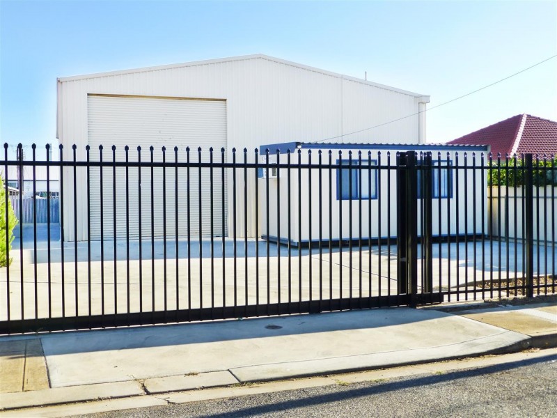 10 Fourth Street, Wingfield SA 5013
