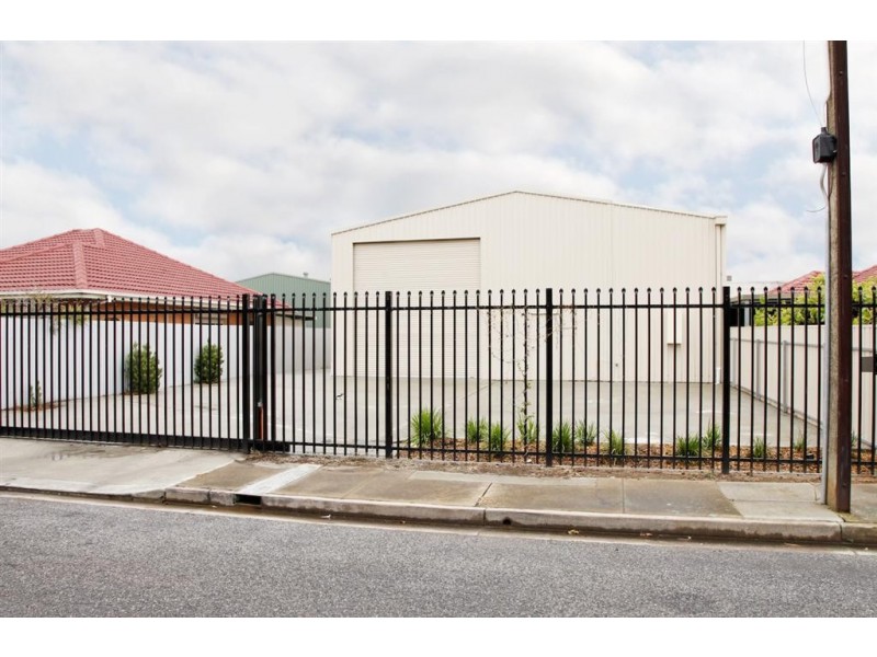 10 Fourth Street, Wingfield SA 5013