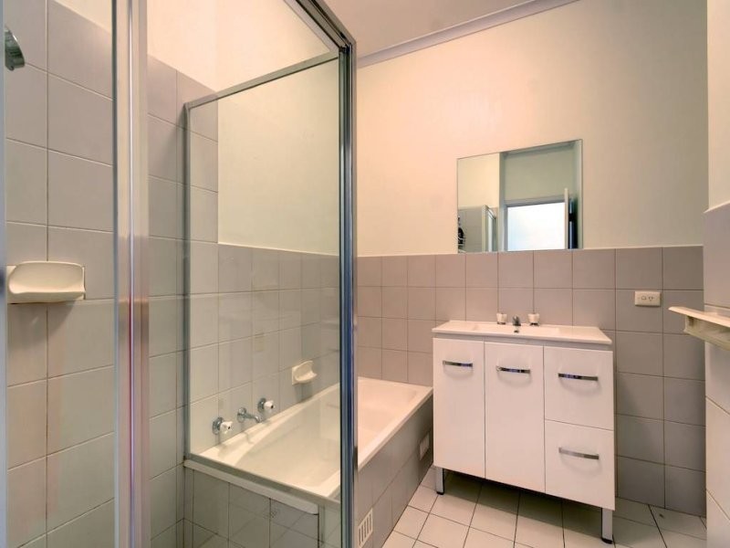 14/142 Carrington Street, Adelaide SA 5000