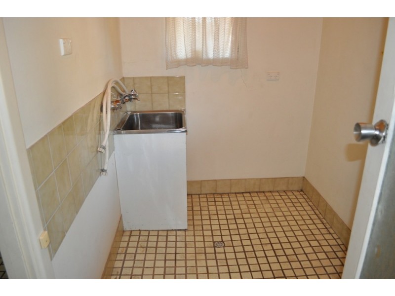 18 Commercial Rd, Salisbury SA 5108