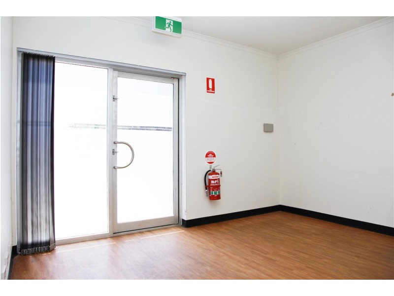 31 Sixth Street, Wingfield SA 5013