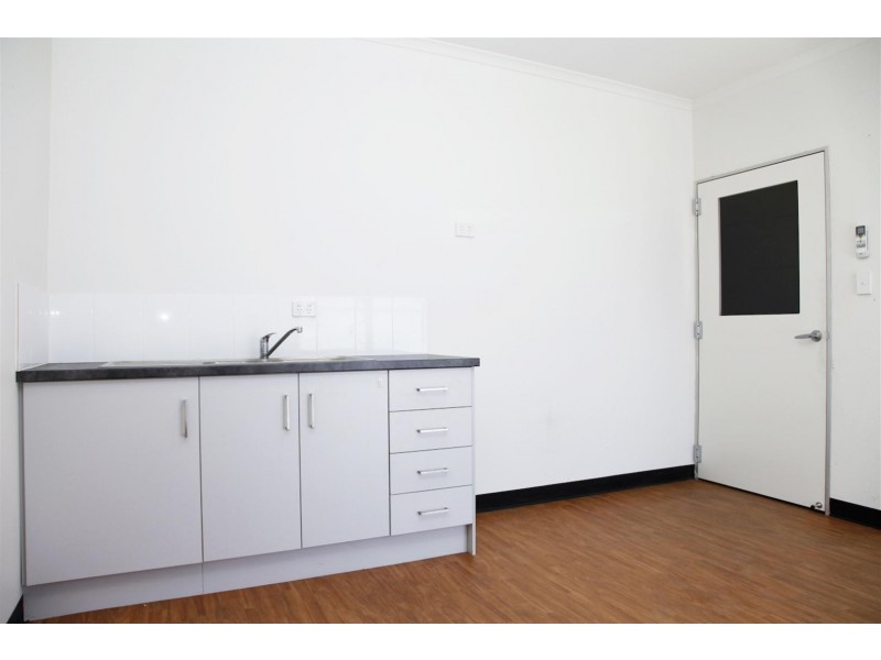 31 Sixth Street, Wingfield SA 5013