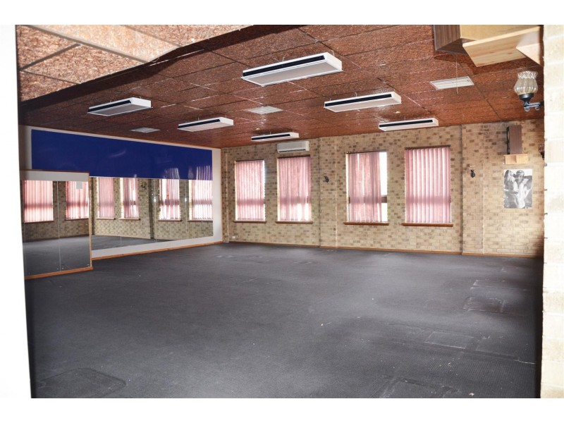 6 Philips Crescent, Hendon SA 5014