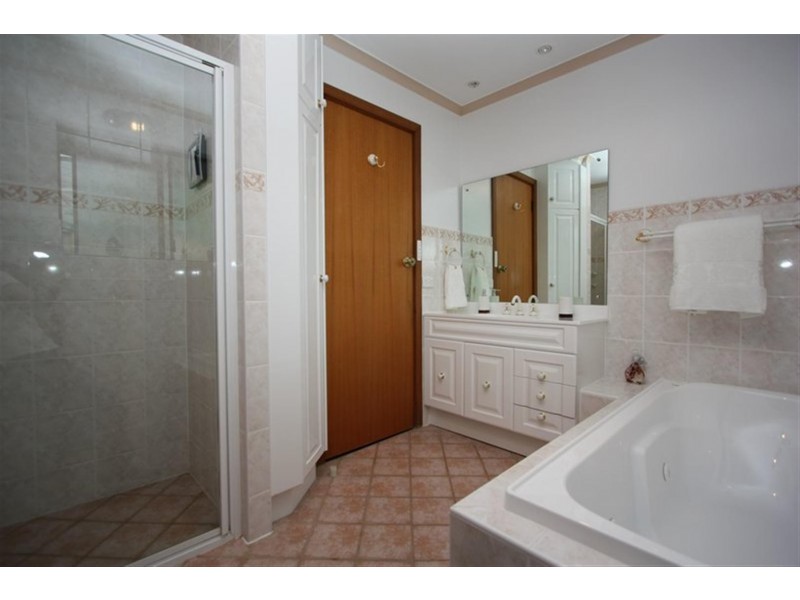 11 Orange Grove Circuit, Dernancourt SA 5075