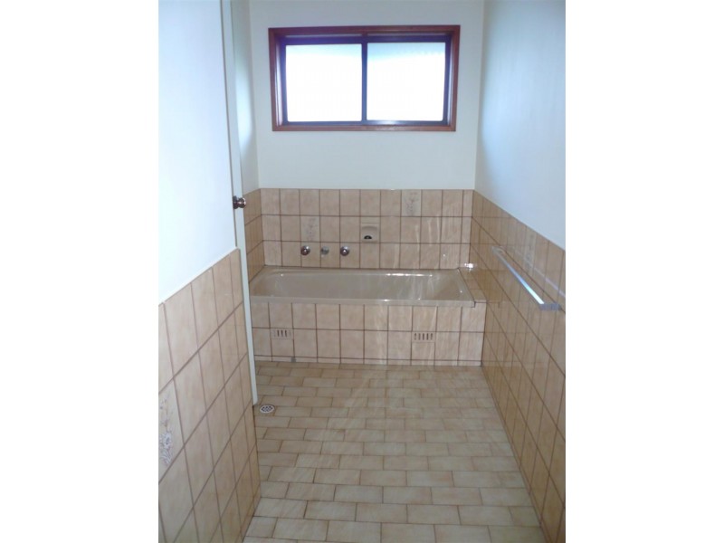 4 Byrness Avenue, Devon Park SA 5008