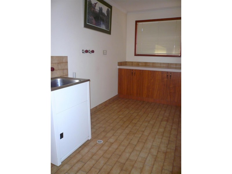 4 Byrness Avenue, Devon Park SA 5008