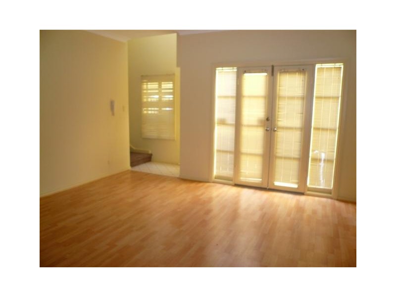 9/68 Cardwell Street, Adelaide SA 5000