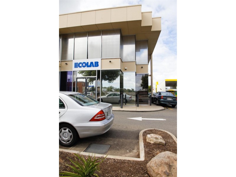8/69 Sir Donald Bradman Drive, Hilton SA 5033