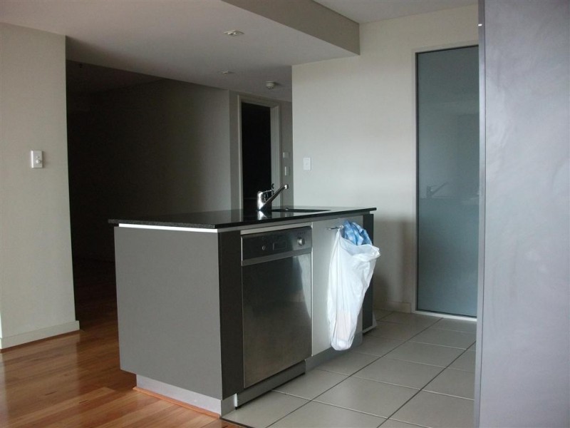 501/96 North Tce, Adelaide SA 5000