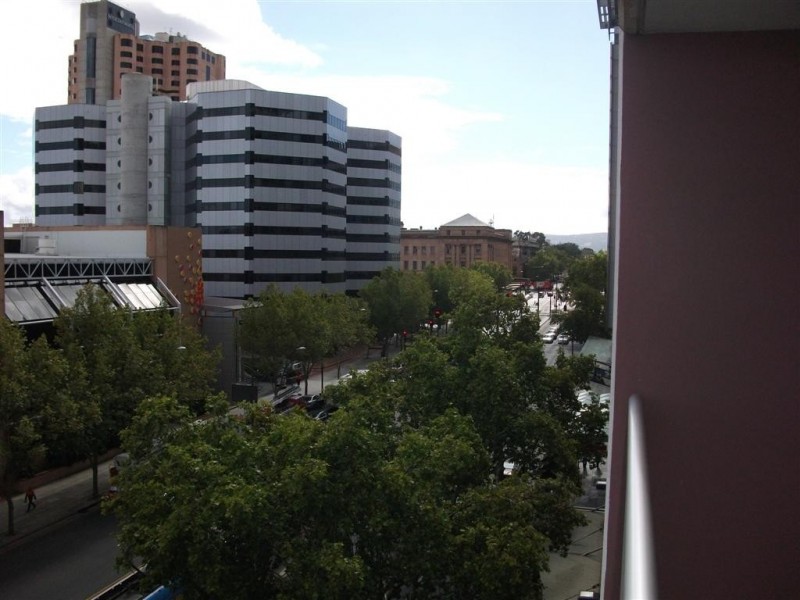501/96 North Tce, Adelaide SA 5000