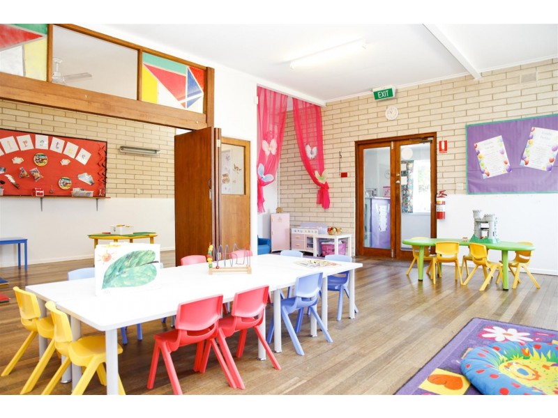 35 Angas Crescent, Marino SA 5049