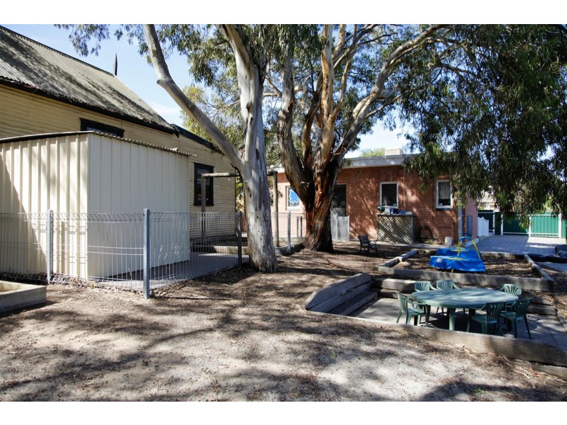 35 Angas Crescent, Marino SA 5049