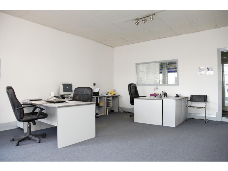 100 Henley Beach Road, Mile End SA 5031