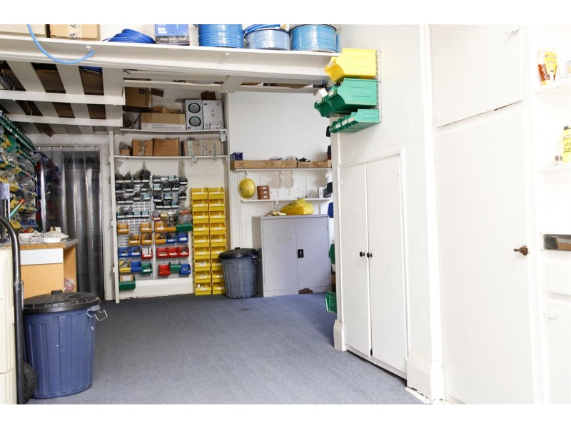 100 Henley Beach Road, Mile End SA 5031