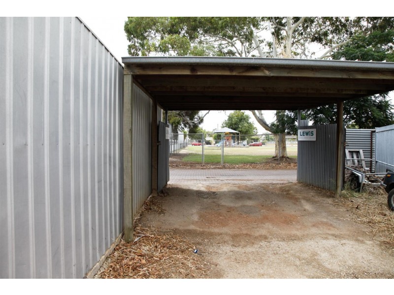 100 Henley Beach Road, Mile End SA 5031