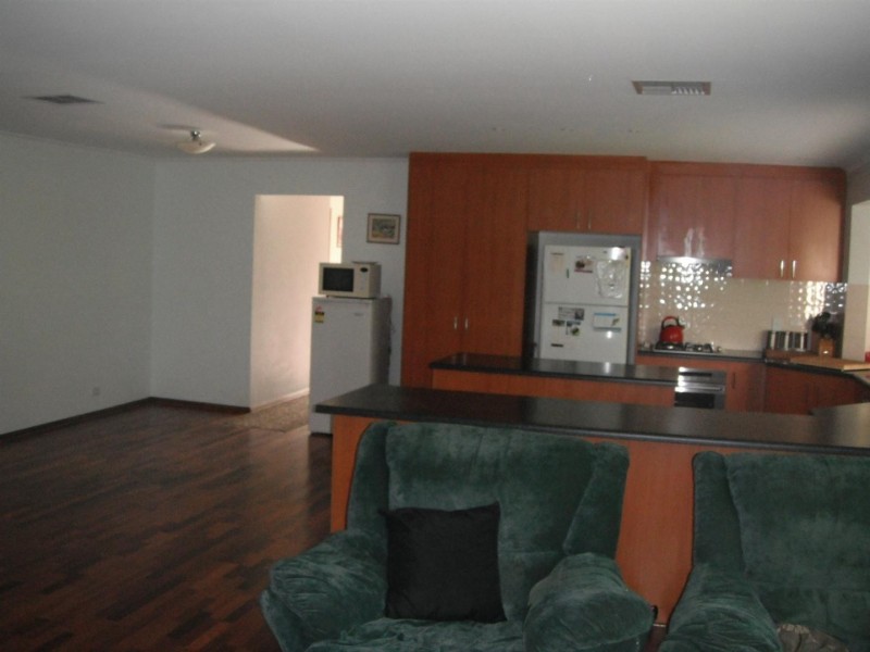 4 Brigalow Avenue, Seacombe Gardens SA 5047