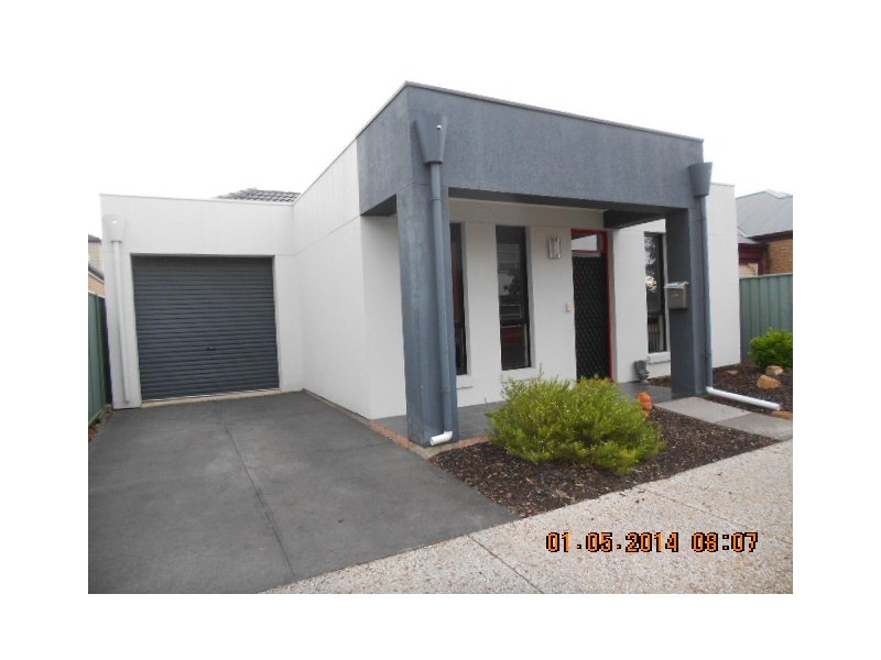 6 Pier Lane, Mawson Lakes SA 5095