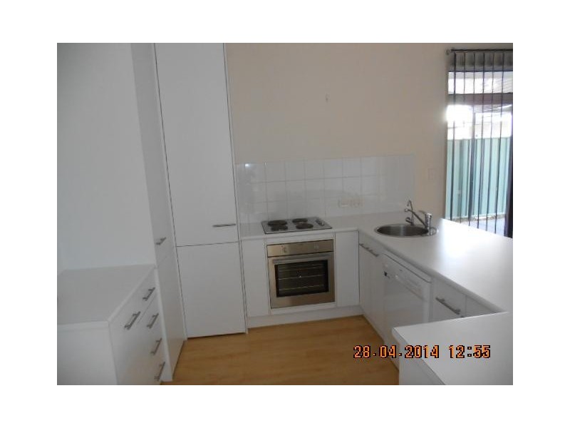 6 Pier Lane, Mawson Lakes SA 5095