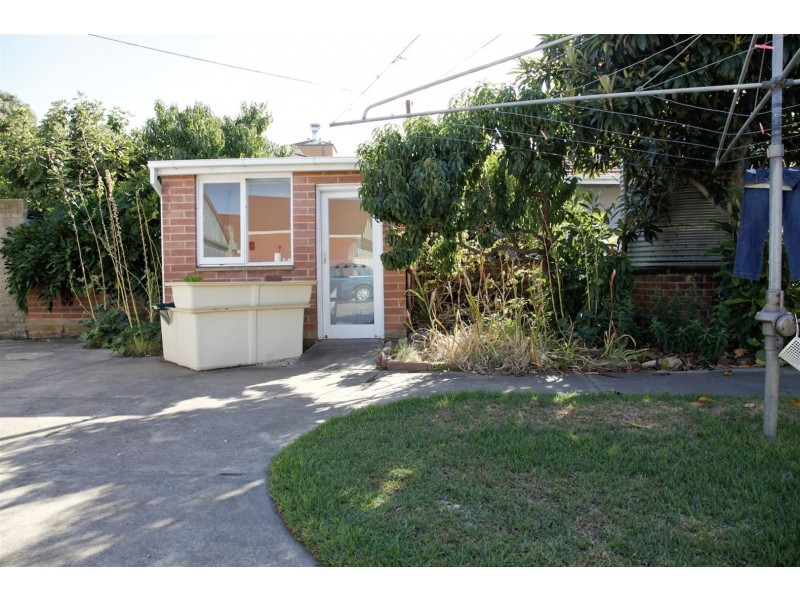 75  Anzac Hwy, Ashford SA 5035