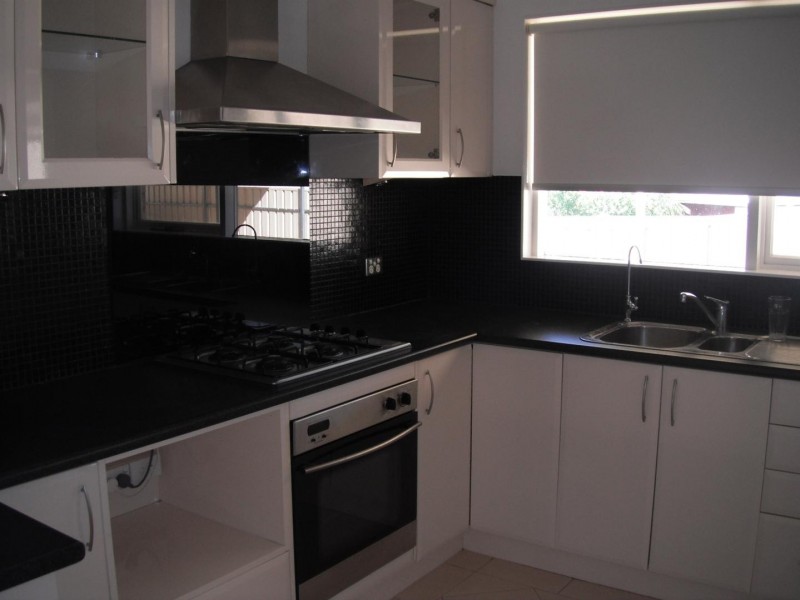 28 Glenda Avenue, Morphett Vale SA 5162