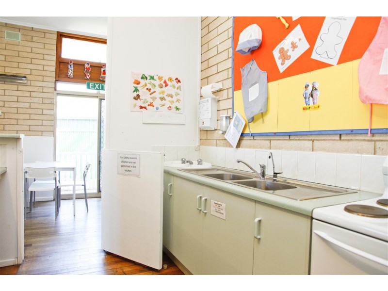 35 Angas Crescent, Marino SA 5049