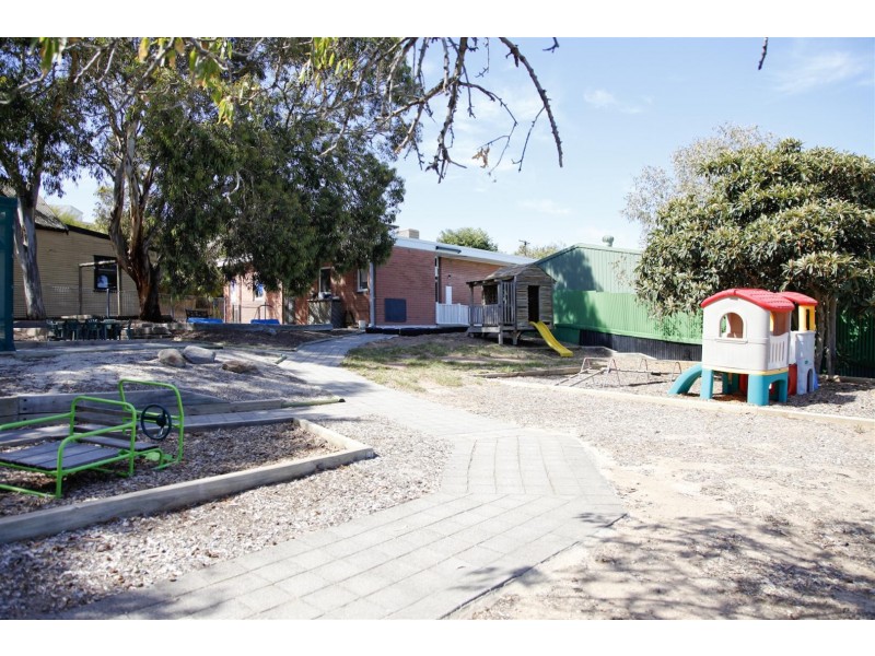 35 Angas Crescent, Marino SA 5049