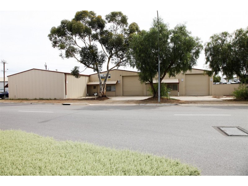 U 1,3 and 4/10 Goldsborough Road, Cavan SA 5094