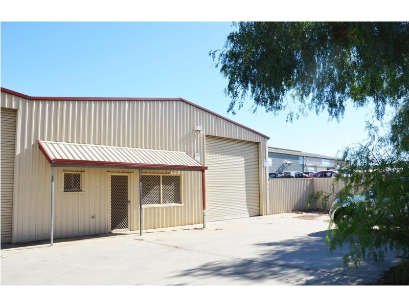 U 1,3 and 4/10 Goldsborough Road, Cavan SA 5094