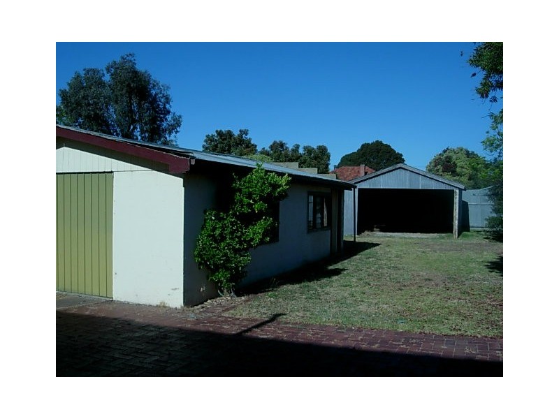 61 Dampier Avenue, Flinders Park SA 5025