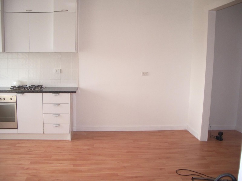 37 Tiparra Avenue, Park Holme SA 5043