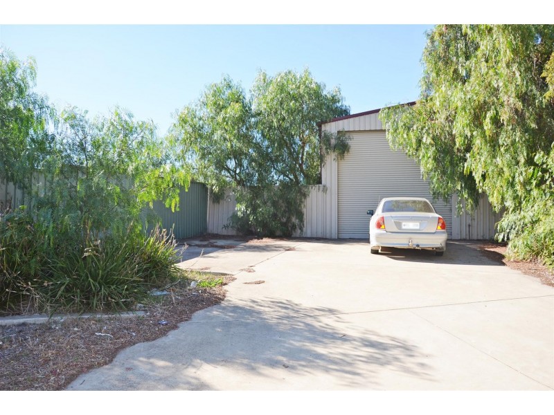 Unit 4, 30 William Street, Cavan SA 5094