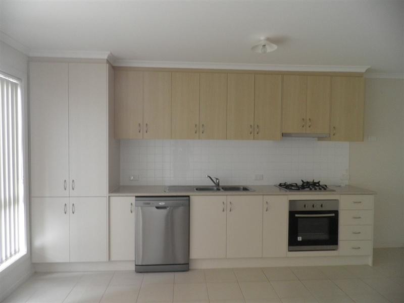 48 St Lawrence Ave, Andrews Farm SA 5114