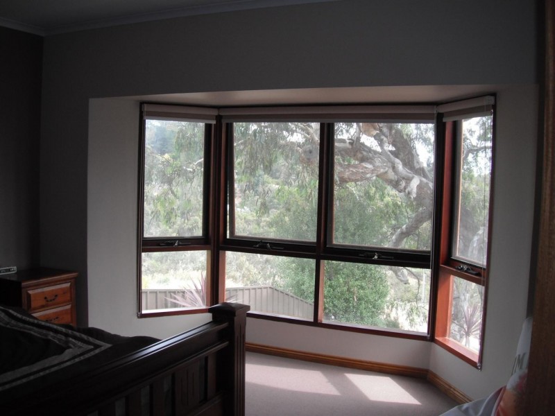 8 Grandview Court, Aberfoyle Park SA 5159