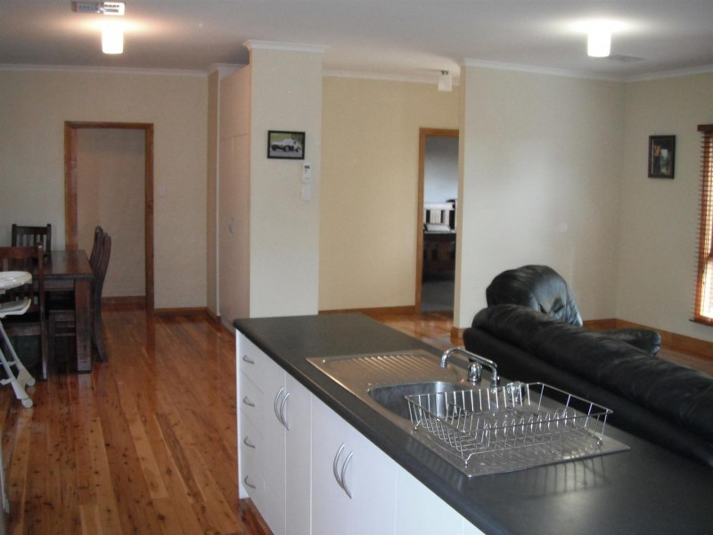 8 Grandview Court, Aberfoyle Park SA 5159