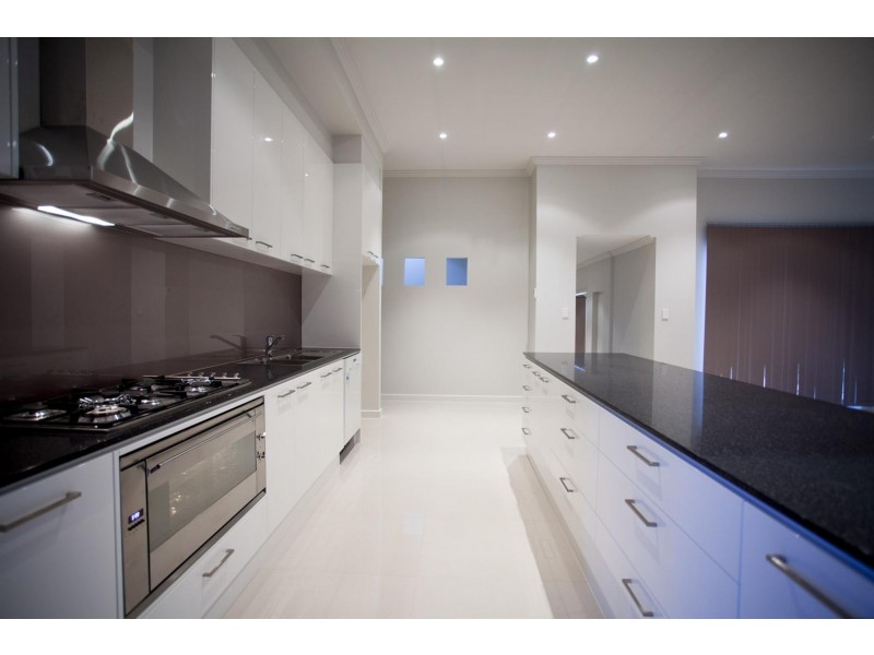 10 Waterhouse Court, Craigburn Farm SA 5051