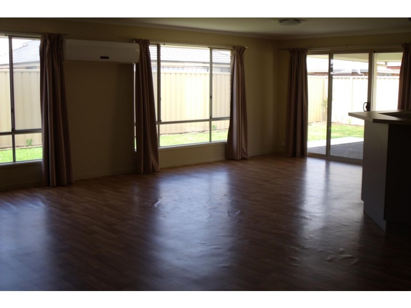 9 Halcyon Circuit, Aldinga Beach SA 5173