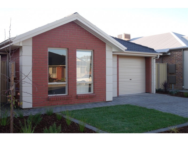 24 Flag Street, Seaford Meadows SA 5169