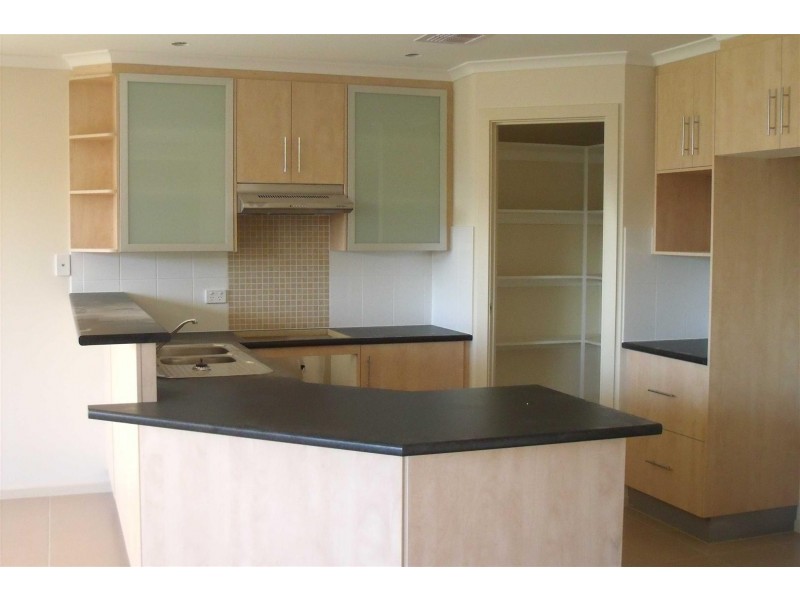 24 Flag Street, Seaford Meadows SA 5169