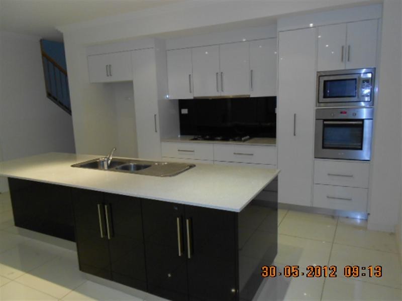 12 Riverside Street, Mawson Lakes SA 5095