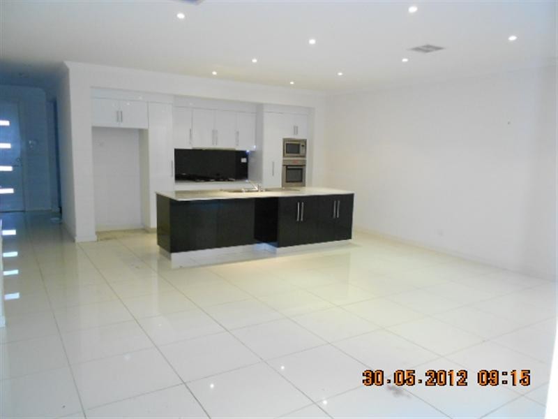 12 Riverside Street, Mawson Lakes SA 5095