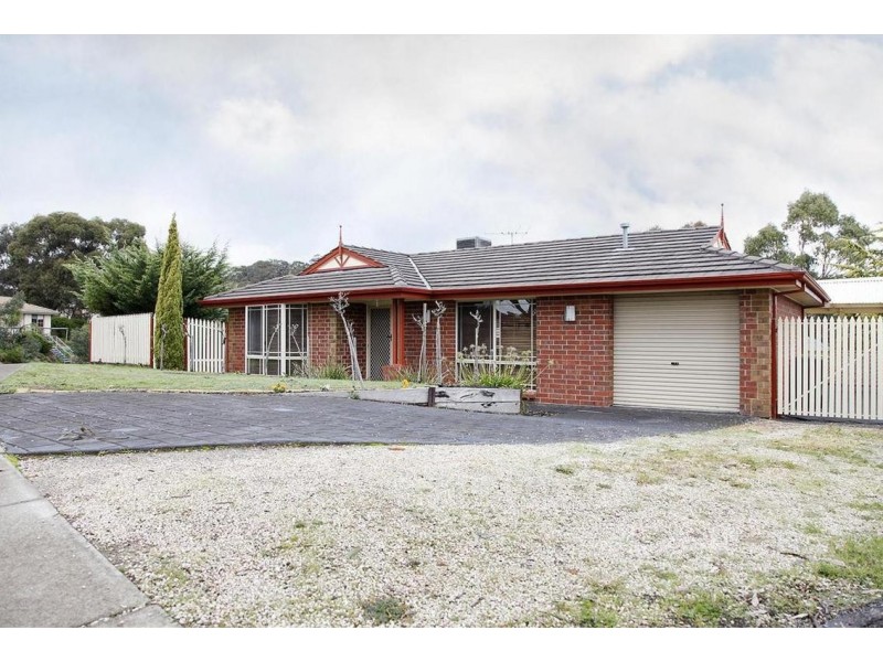 52 Fraser Avenue, Happy Valley SA 5159