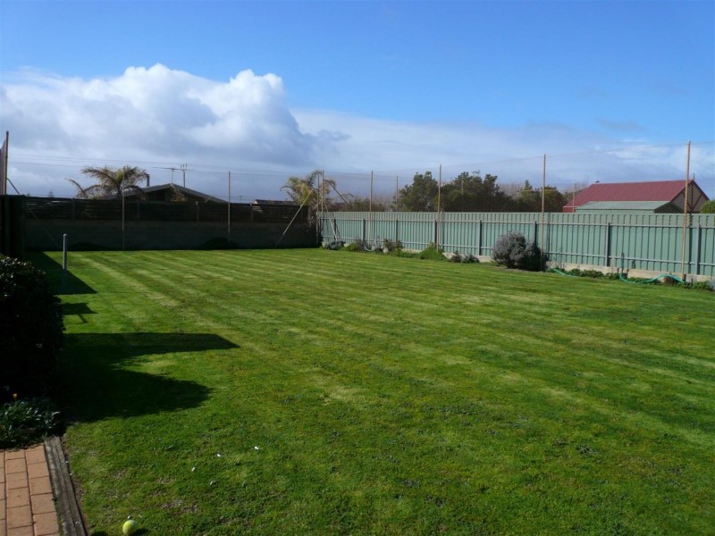 38 North Esplanade, Glenelg North SA 5045