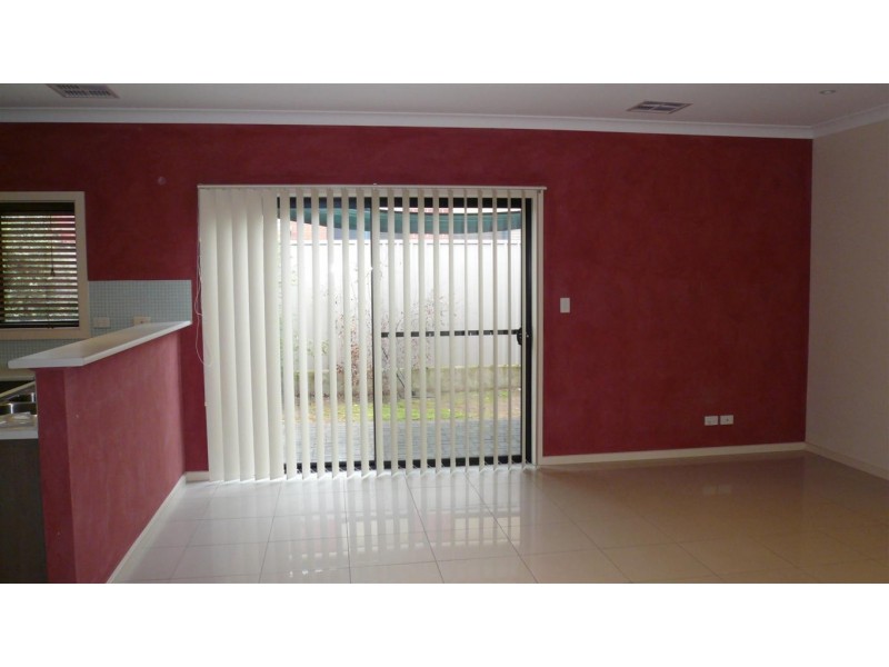 5a The Parkway, Klemzig SA 5087